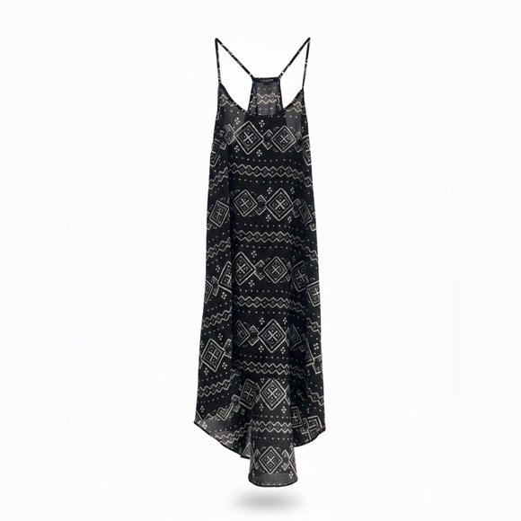 Forever 21 Dresses & Skirts - Forever 21 Black and White Maxi Dress